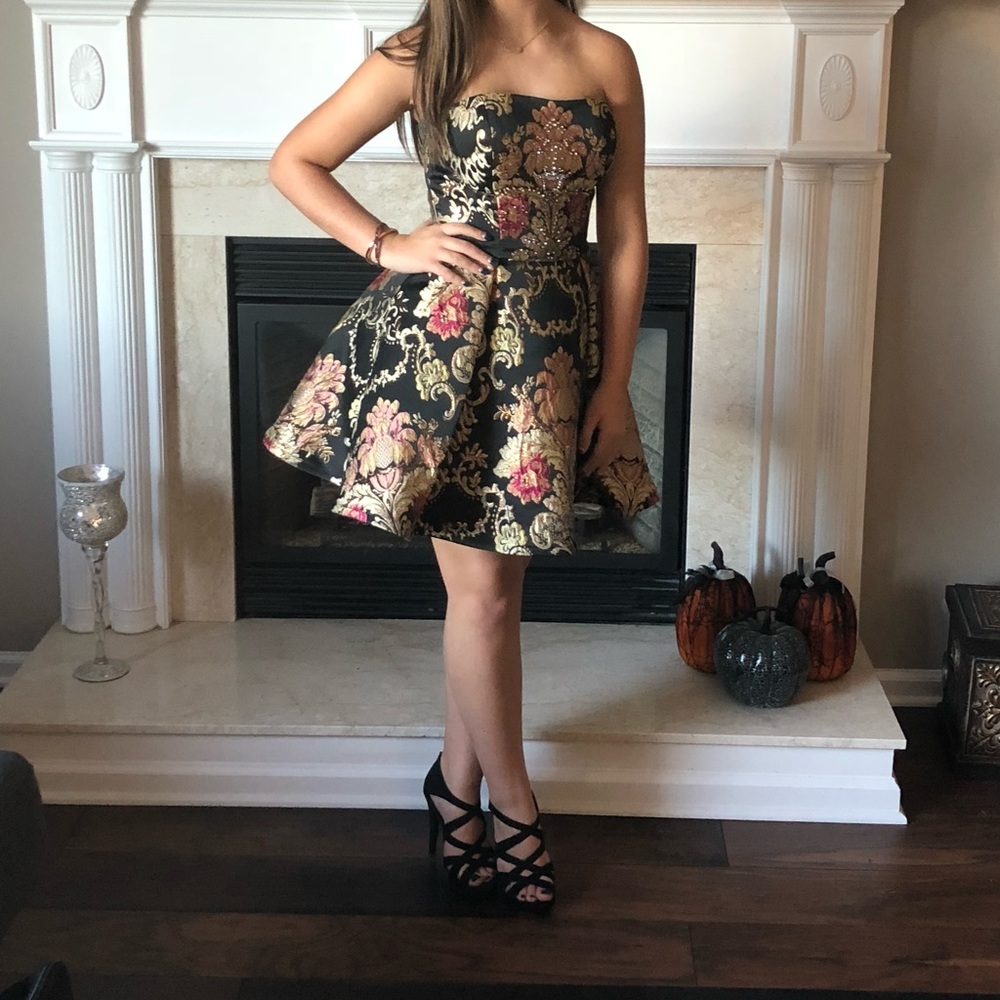 Jovani Multicolor Cocktail Dress. Size 6